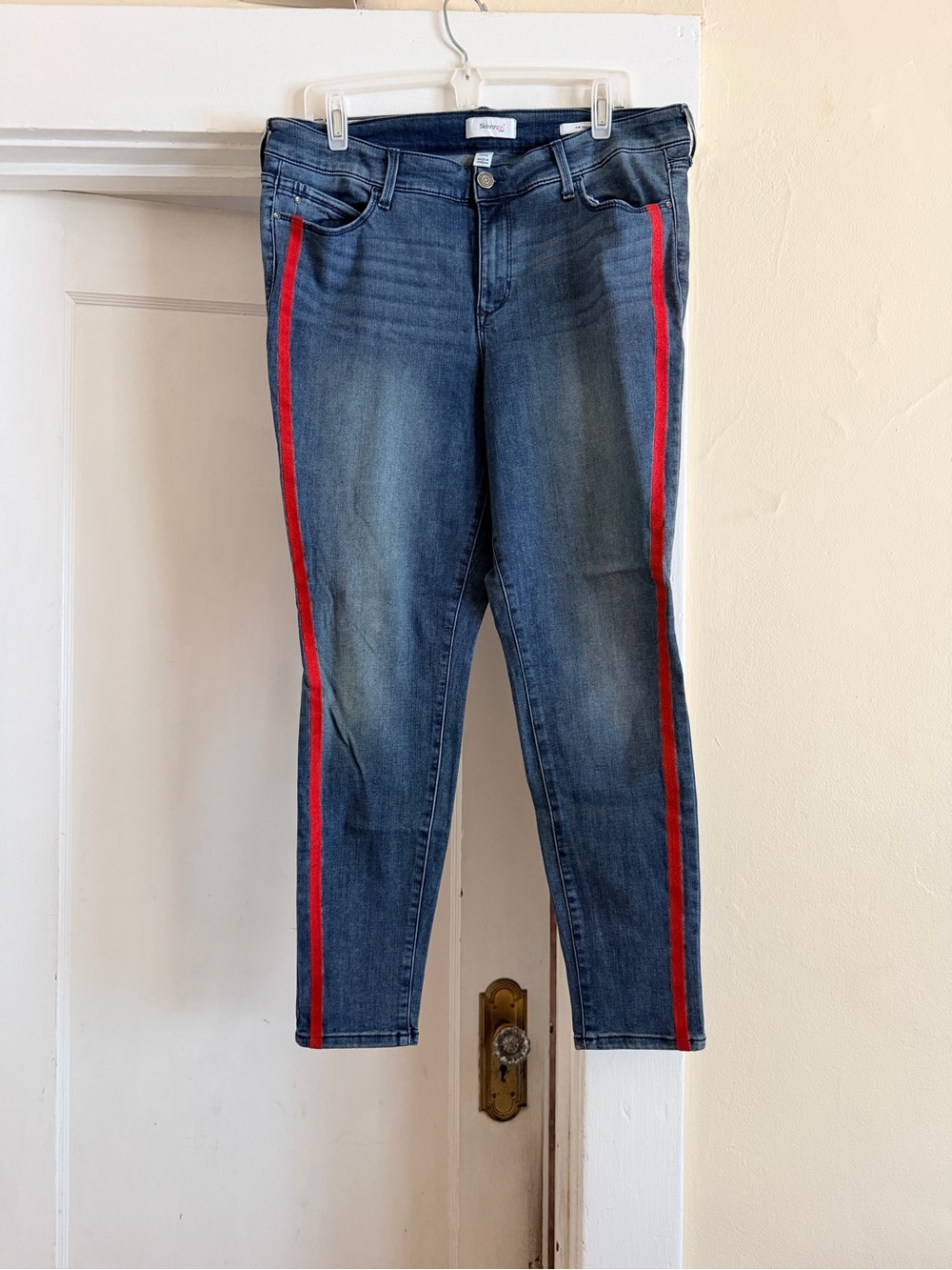 Skinnygirl Blue Ankle Jeans with Red Side Stripes